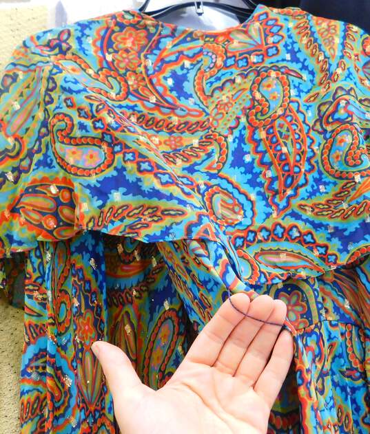 Multicolor Paisley Sleeveless Chiffon Cape Dress image number 21