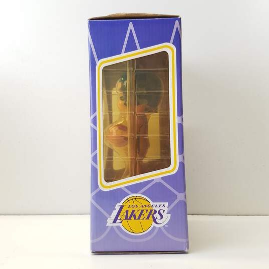 Betty Boop LA NBA Lakers Figure exclusive to TeamLA image number 6