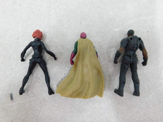 Lot of 8 Marvel Miniverse Hasbro Avengers 2.5in  Action Figures image number 4