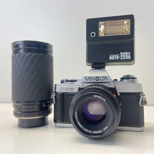Minolta X-370 35mm SLR Camera with 2 Lenses & Flash image number 1