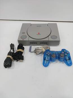 Sony PlayStation PS1 SCPH-7501 Console FOR PARTS or REPAIR