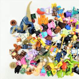 10.3oz Lego TV/Movie Mini Figure Mixed Lot alternative image