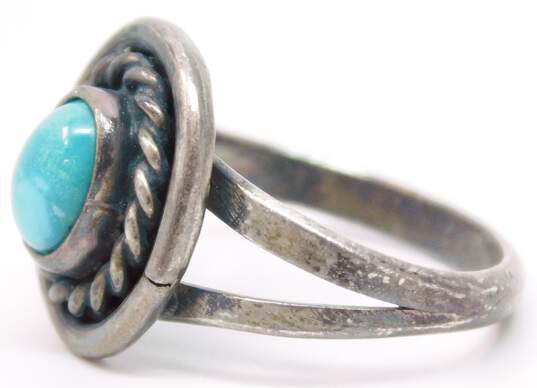 Artisan 925 Southwestern Turquoise Cabochon Rope Oval Split Shank Ring image number 3