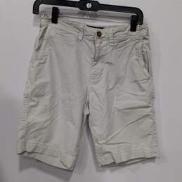 AMERICAN EAGLE OUTFITTERS EXTREME FLEX WHITE SHORTS SIZE 28