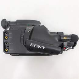 Sony Handycam CCD-F35 Video 8 Camcorder W/ Hard Case alternative image
