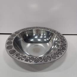 Wilton Armetale Large Tin Bowl with Engraved Edges