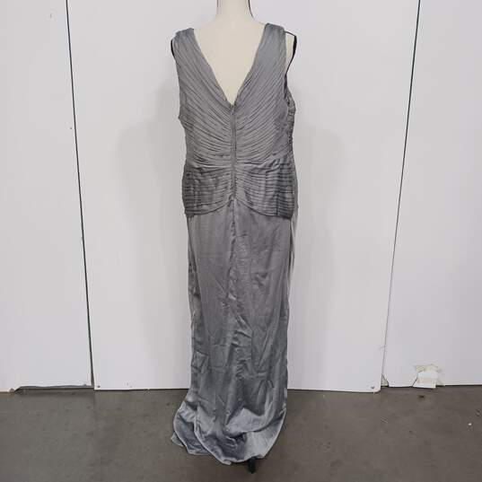 Adrianna Papel Women's Gray Sleeveless Maxi Dress Size 16W NWT image number 3
