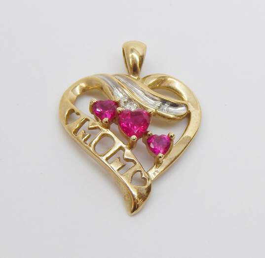 10K Yellow Gold Ruby Diamond Accent 'Mom' Open Heart Pendant 2.5g image number 1