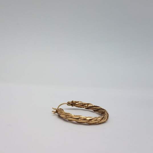 10k Gold Vintage Twist Round Hoop Earrings 1.8g image number 6