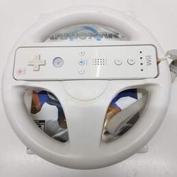 Mario Kart Wii w/Wii Wheel