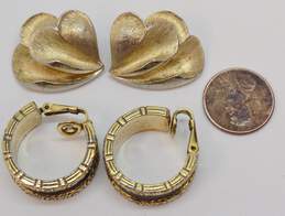 Vintage Crown Trifari & Bergere Gold Tone Clip Earrings 33.6g alternative image