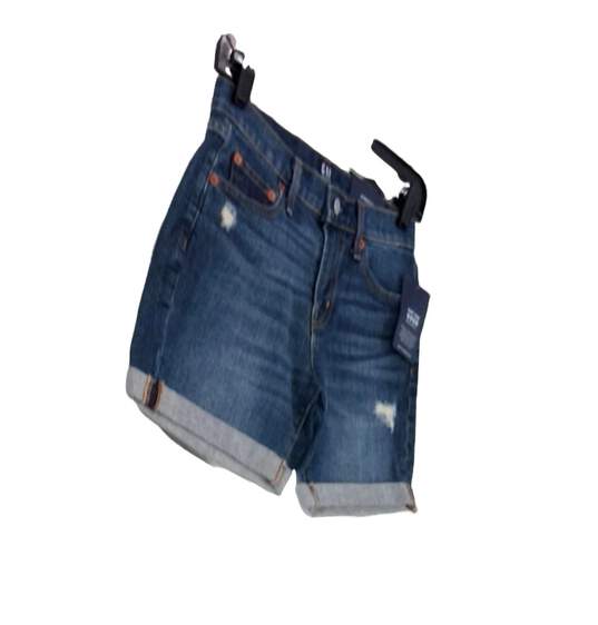 NWT Gap Women's Blue Pockets Regular Fit Denim Cuffed Jean Shorts Size 24 image number 3