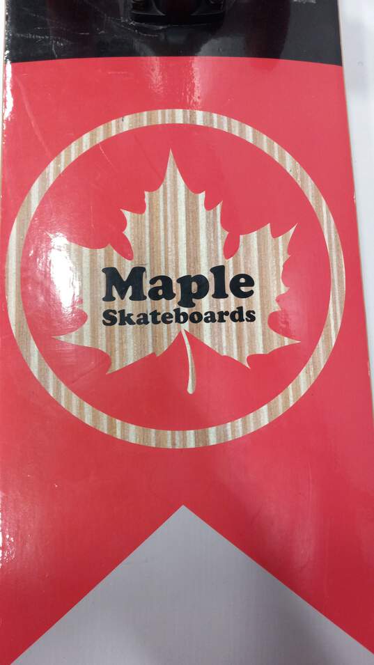 Maple Skateboared image number 3