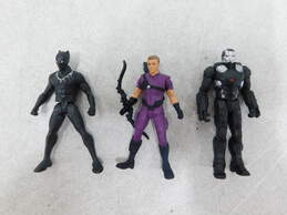 Lot of 8 Marvel Miniverse Hasbro Avengers 2.5in  Action Figures alternative image