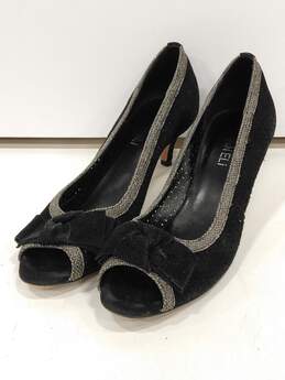 Vaneli Women's Black Leather Heels Size 9.5N