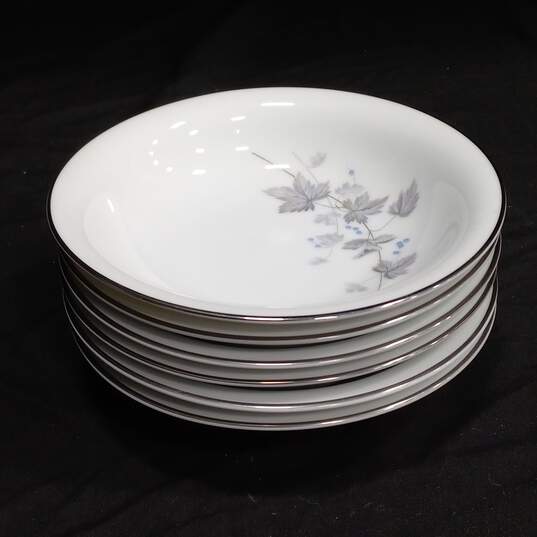 Set of 6 Noritake Ivyne Small Bowls image number 5