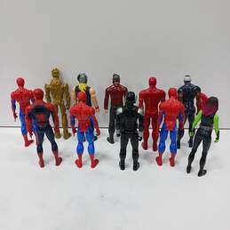 11 Hasbro Marvel Action Figures alternative image