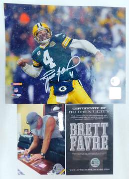 HOF Brett Favre Autographed 8x10 w/ COA Green Bay Packers
