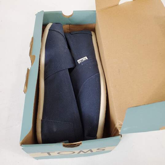 Toms Classic Canvas Slip On Shoes Navy 8.5 image number 1