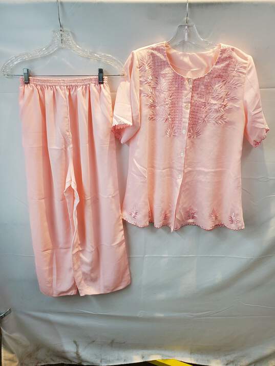 Lightweight Pink 2 Piece Women's Top & Bottom Set No Size Tag image number 1