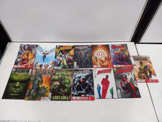 Bundle of 13 Assorted Marvel Comics image number 1