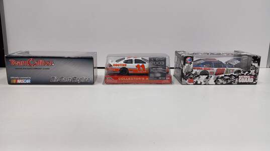 3PC Nascar Assorted Die-Cast Replica Scaled Car Bundle image number 3
