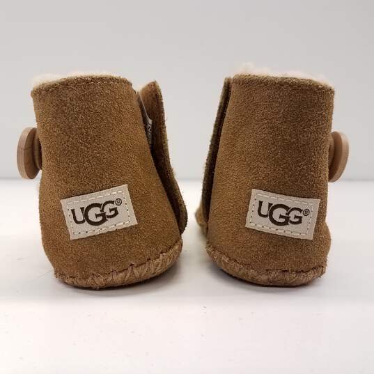 UGG Lemmy II Suede Bootie Baby Size 2 image number 4