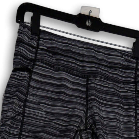 Womens Gray Black Flat Front Elastic Waist Pull-On Capri Leggings Size S image number 4