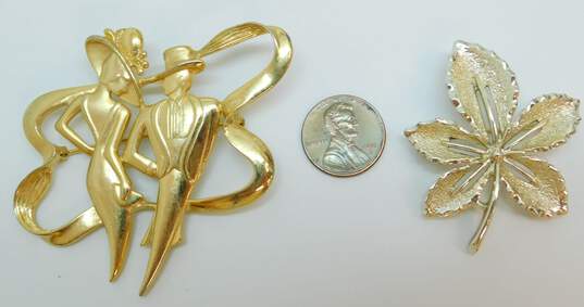VNTG JJ Jonette, Sarah Coventry & More Gold Tone Jewelry image number 2
