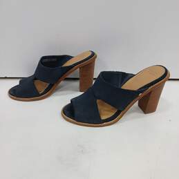 Coach Women's S/N 1015698 Navy Suede Celia Heel Sandals Size 7 alternative image