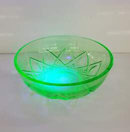 Vintage Hazel Atlas Green Uranium Pressed Glass Serving Bowl