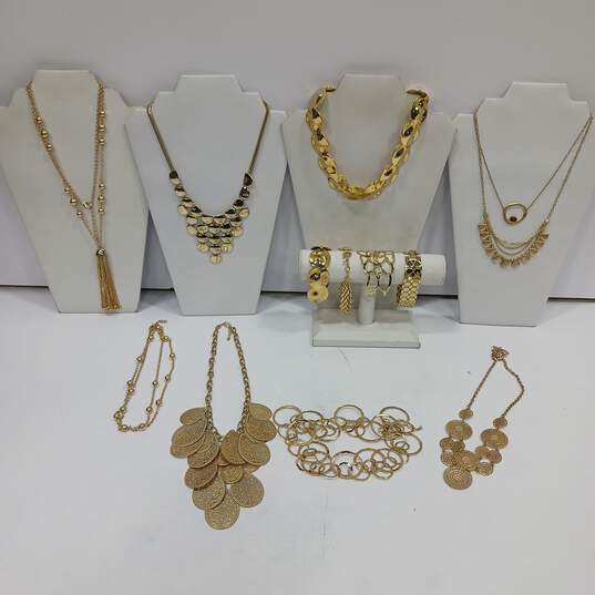 12 pc Assorted Gold Tone Jewelry Collection image number 1