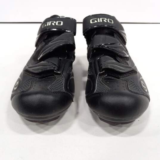 Women's Giro Cycling Shoes Size 7.5 image number 4