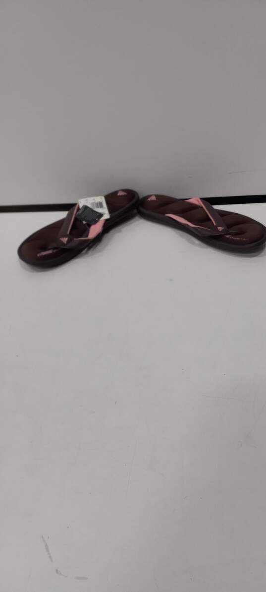 Women's Adidas Brown/Pink Chilwyanda Thong Sandals Size 9 NWT image number 2
