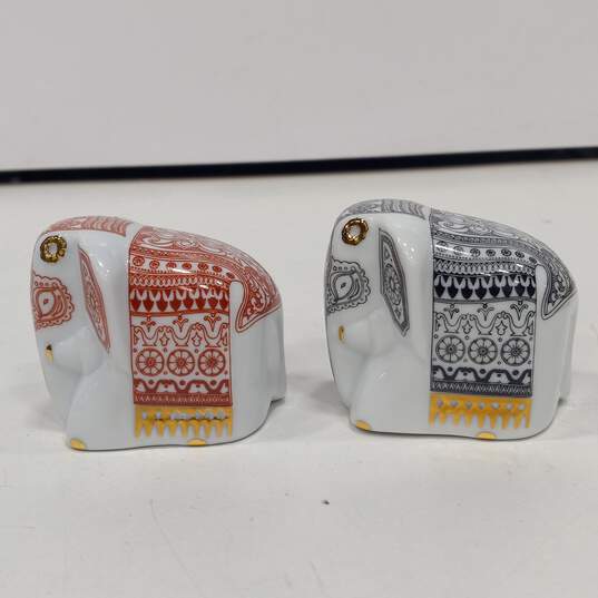 Mlesna Porcelain Elephant Salt and Pepper Set In Box image number 6