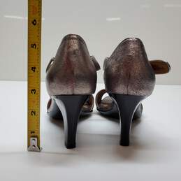Sofft Pewter Silver Metallic T-Strap Peep Toe Heels  Sz 6.5 alternative image