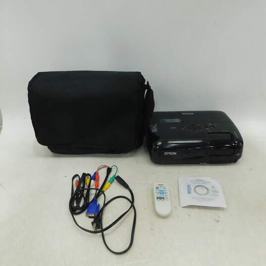 Epson H284A EX50 Multimedia LCD Projector W/ Remote & Case image number 1