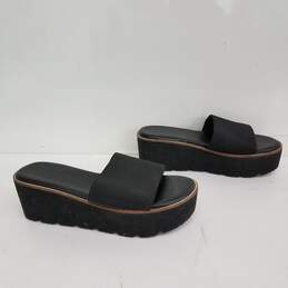 Dirty Laundry Pivot Stretch Slide Sandals Size 9