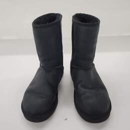 UGG Women's Classic Short Black Leather Water Resistant Wool Lined Boots Size 9 alternative image