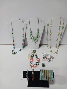 Set of Assorted Southwestern Style Costume Fashion Jewelry