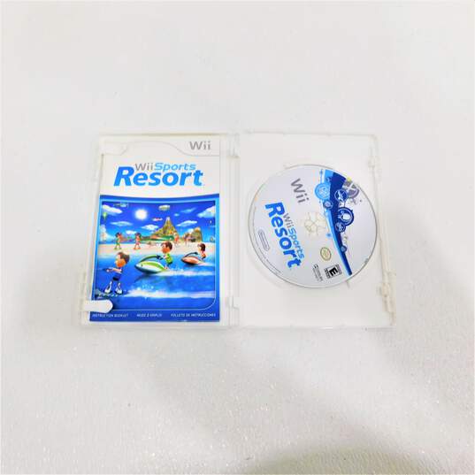 Wii Sports Resort Nintendo Wii image number 3