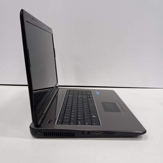 Dell Inspiron N7010 Laptop image number 4