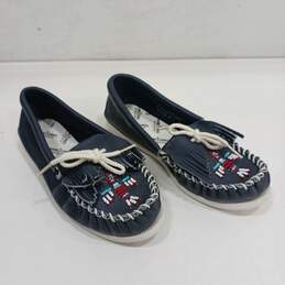 Women's Navy Minnetonka Shoes Size 5