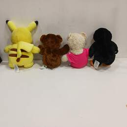 Bundle of 4 Assorted Build-A-Bear Workshop Stuffed Animals alternative image