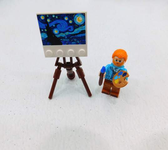 LEGO Ideas 21333 Vincent van Gogh - The Starry Night W/ Manual image number 2