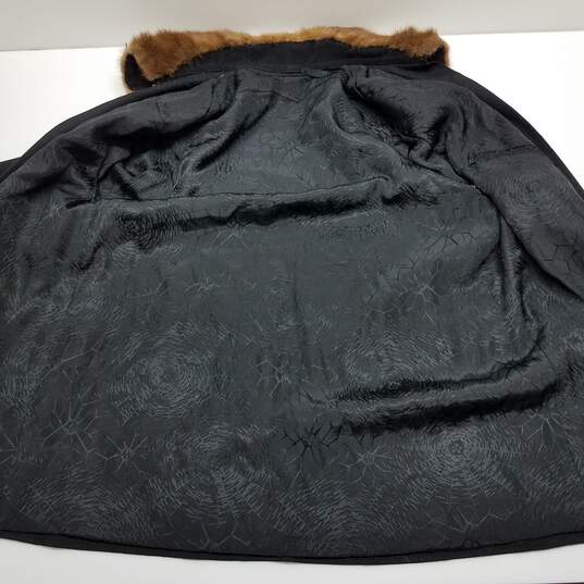 Vintage Wool Coat with Mink Fur Collar image number 3