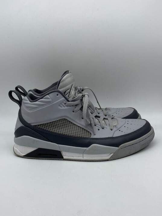 Authentic Mens Air Jordan Flight 654262-006 Gray Basketball Shoes Size 13 image number 3