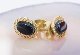 14K Gold Onyx Cabochon Spun Scrolled Oval Post Earrings 0.9g