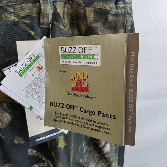 Mad Dog Men's Camo Cotton Buzz Off Cargo Pants Size 38 image number 4