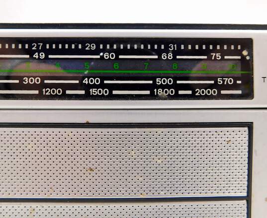 VNTG Russia-304 Portable Radio w/ 1980 Olympic Logo image number 6